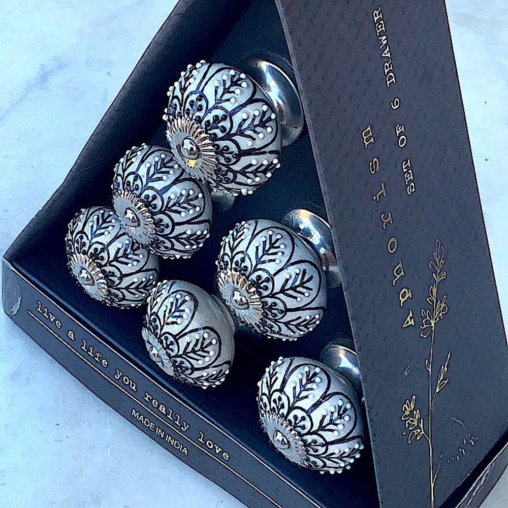 APHORISM DRAWER KNOBS WHITE BLACK FLORAL SILVER SET OF 6
